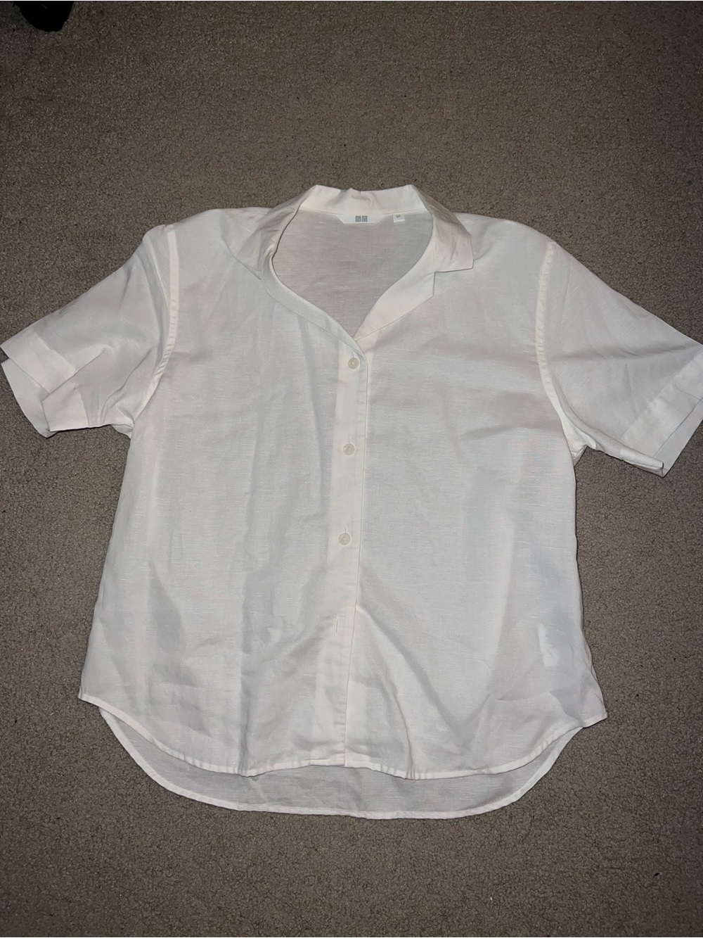 Uniqlo top